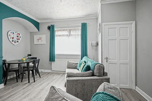 Photo 17- click for photo gallery